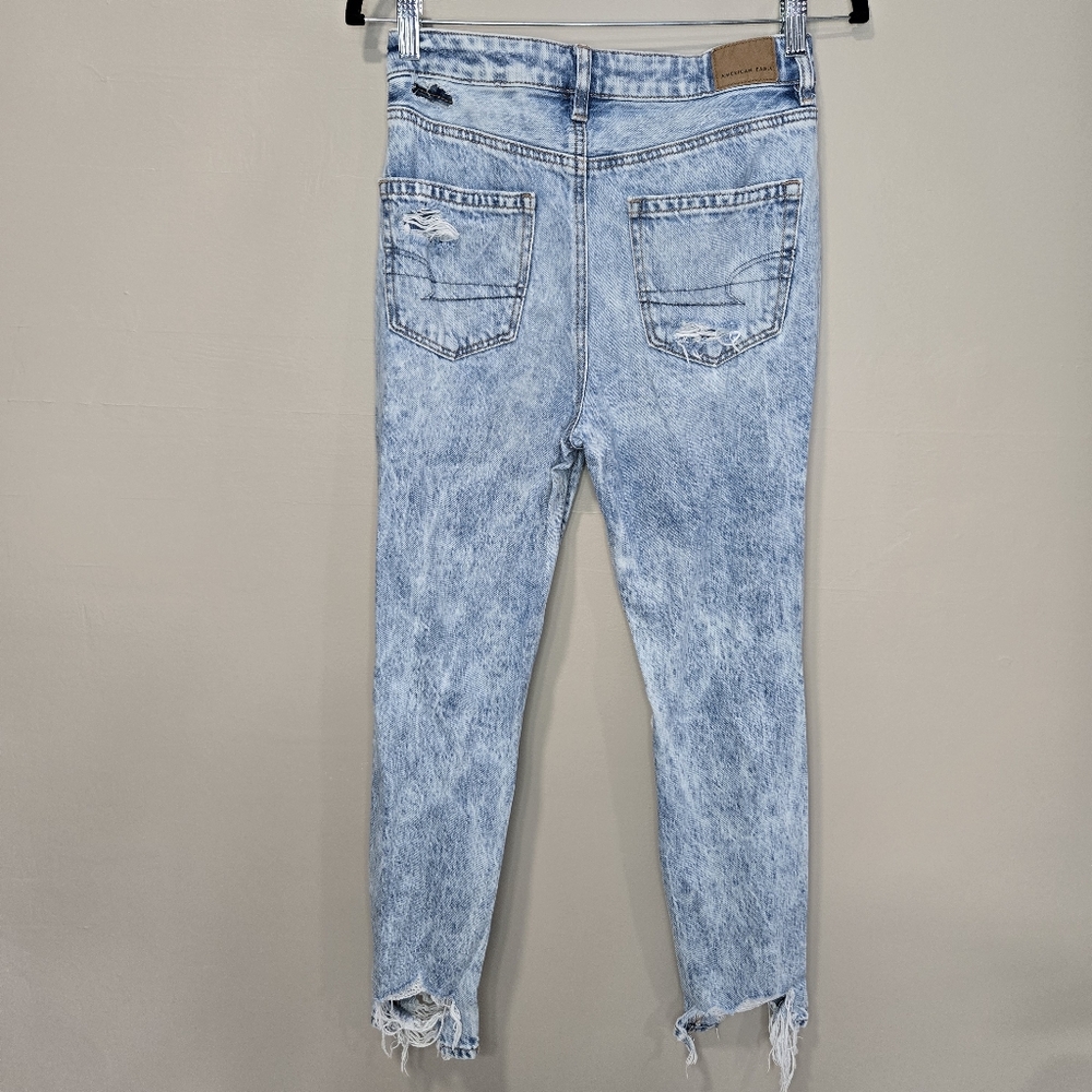 American Eagle Distressed Women's Mom Jeans - Picture 2 of 10
